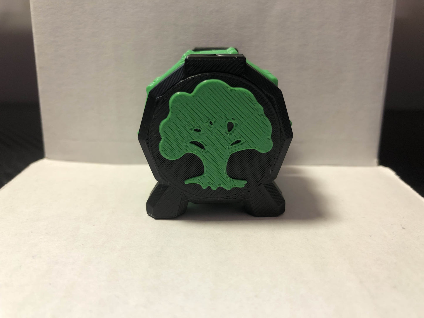 Green Mana-Inspired Life Counter – 3D Printed Game Accessory